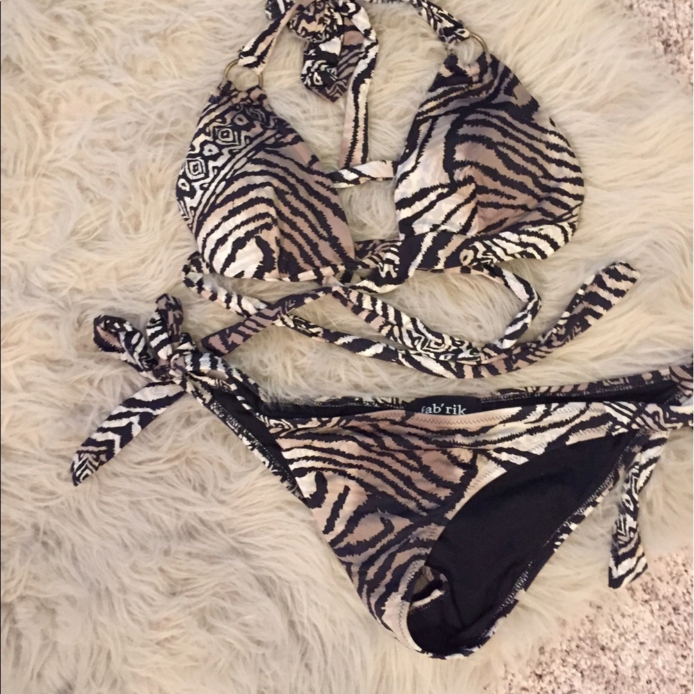 FABR'IK bikini