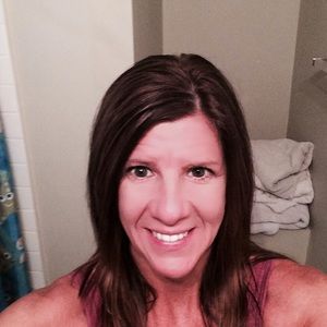 Meet your Posher, Angie