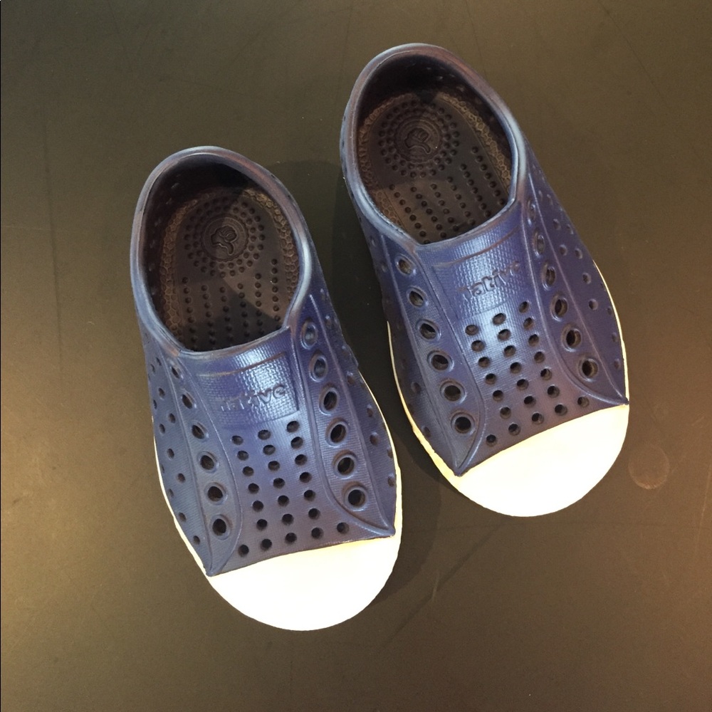 Native Size 5 navy