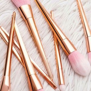 Meet your Posher, Ashlee