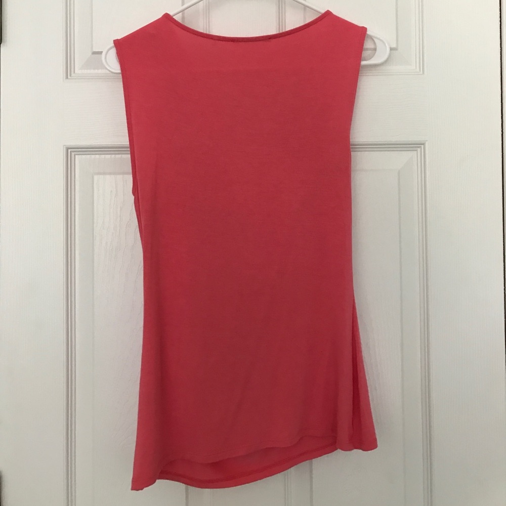 Pink asymmetrical T tahari blouse - Picture 4 of 5