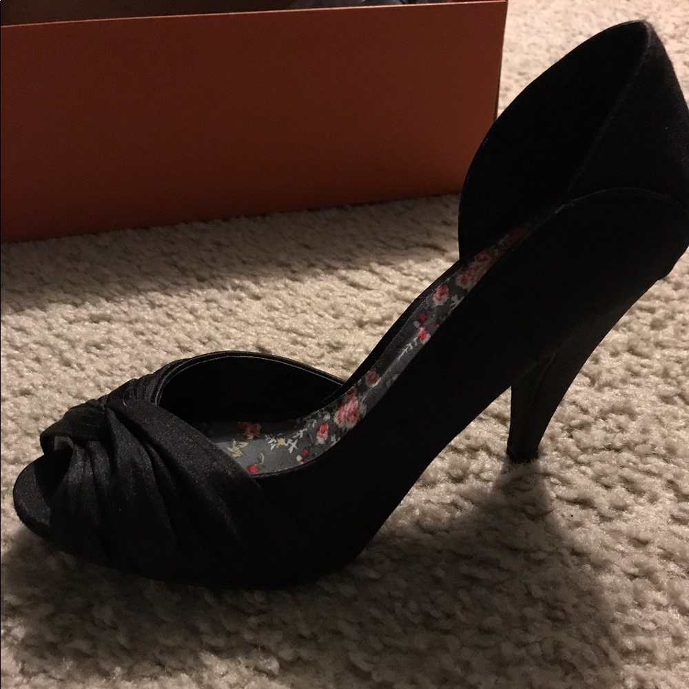 Women's heels