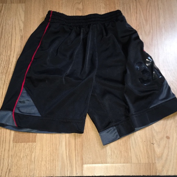 Michael Jordan's Boys Basketball Shorts - Picture 1 of 2