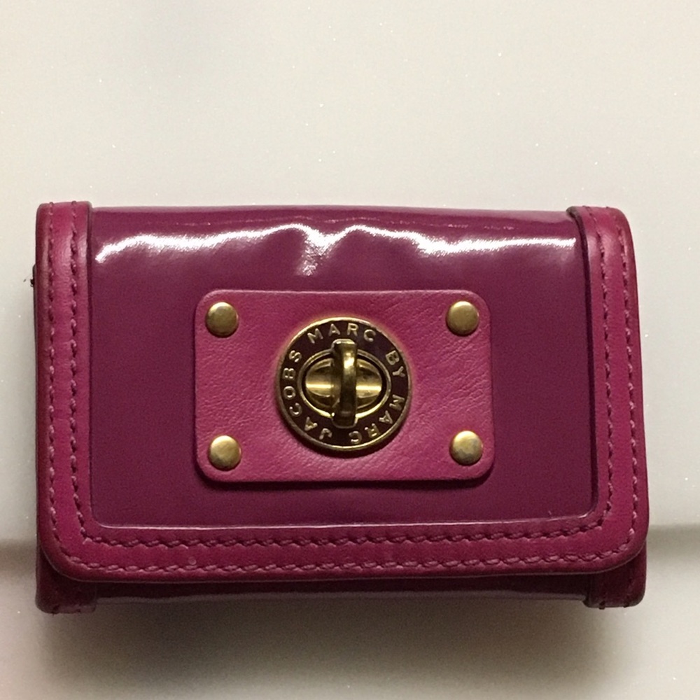 Marc By Marc Jacobs magenta coin pouch