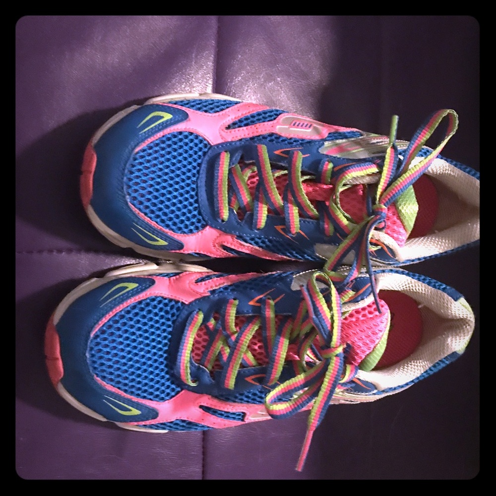 Rainbow Skechers 6.5