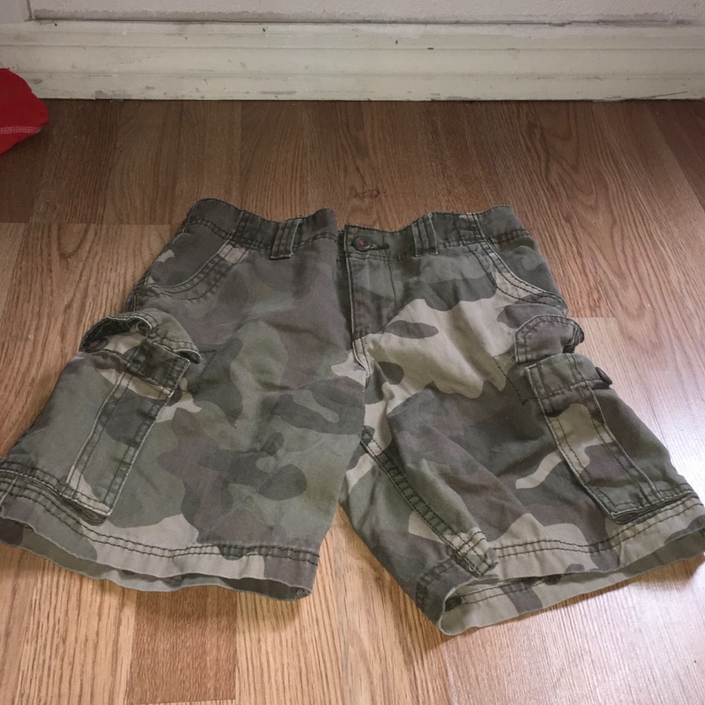 Boys Cargo Shorts.