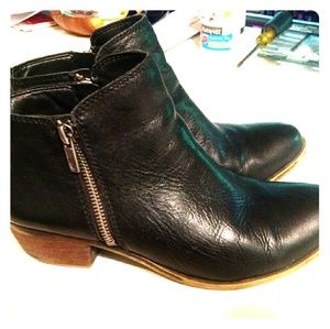 Lucky Brand Basel booties black leather size 8 EUC