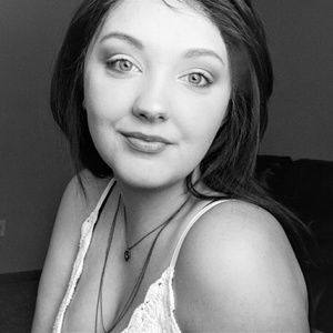 Meet your Posher, Katlin