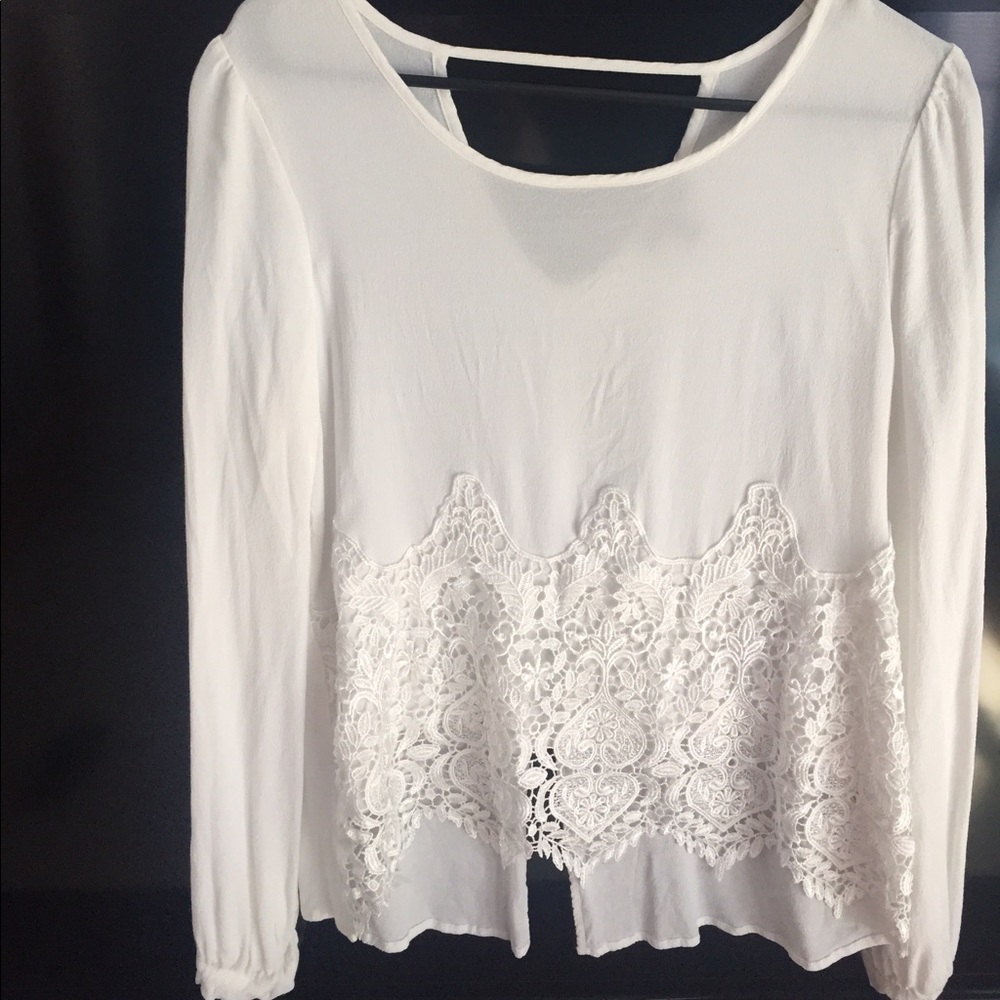 Flowy top with lace crochet details