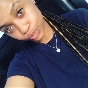 Meet your Posher, Janae