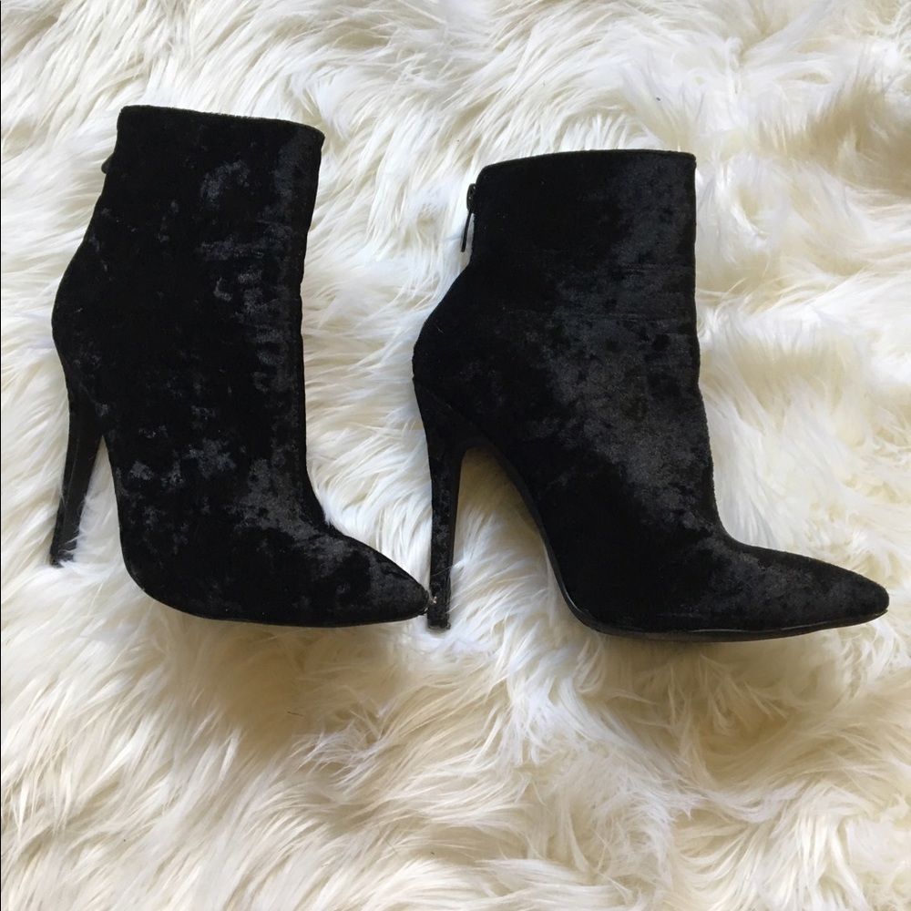 💕sale💕PUBLIC DESIRE HEELS