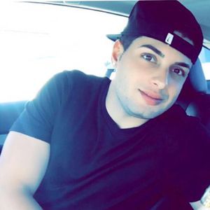 Meet your Posher, Alejandro