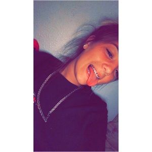 Meet your Posher, Madison