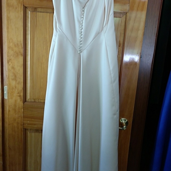 Gown - Picture 2 of 2