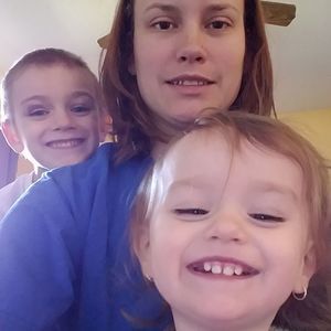 Meet your Posher, Lara