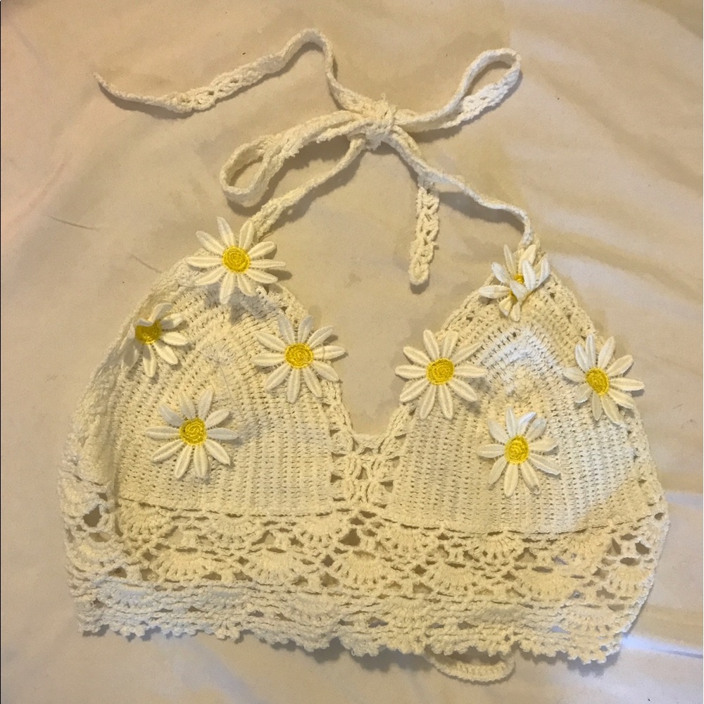 White daisy crochet festival crop top