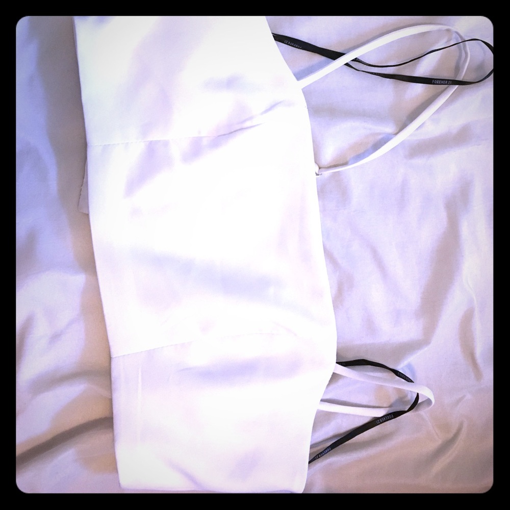 Forever 21 white crop top/bandeau top