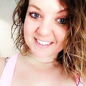 Meet your Posher, Candice