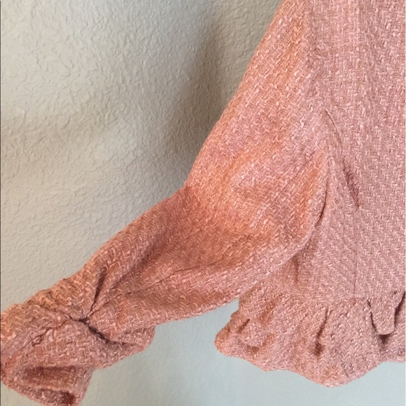 Cute Shell-colored Blazer - Picture 5 of 5