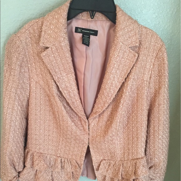 Cute Shell-colored Blazer - Picture 1 of 5