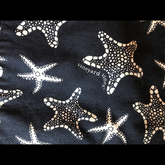 Vineyard Vines Skirt Size 2/4, Small, Navy Print - Picture 2 of 6