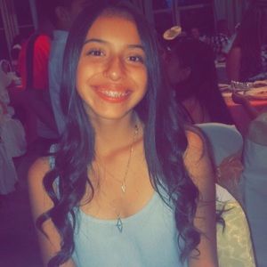 Meet your Posher, Briana