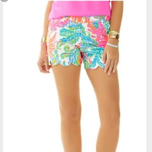 Lilly Pulitzer scalloped shorts