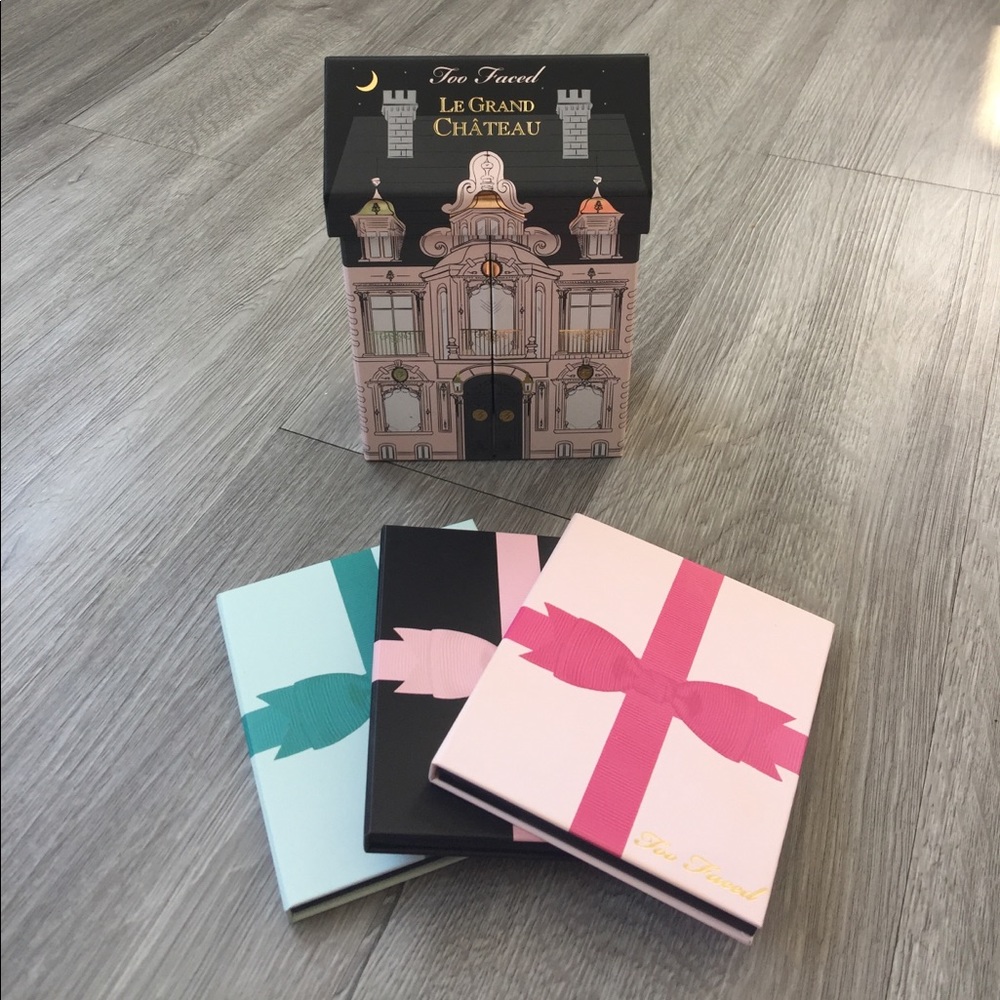 Too Faced Le Grand Château Holiday Set