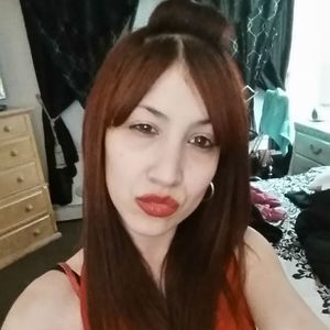 Meet your Posher, Ivelisse