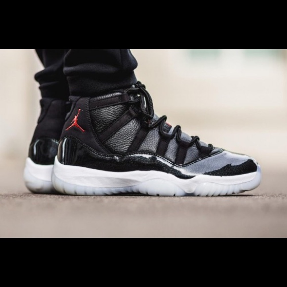 Jordan 11's released 2015