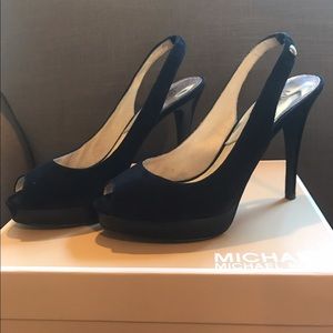 Michael Kors 'York' Slingback Pumps