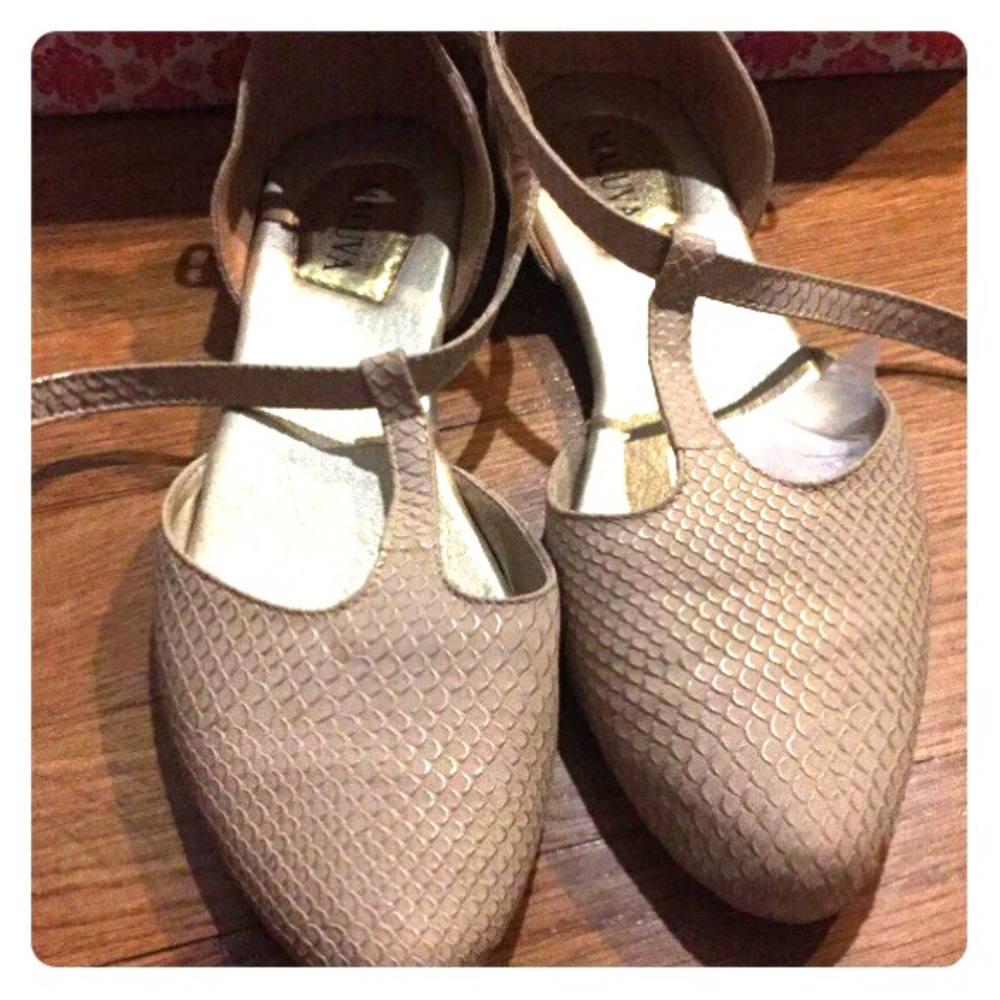 Flats very nice Italian brand