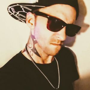 Meet your Posher, Benjamin