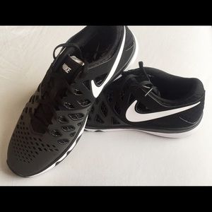 Nike Train Speed 4- Men's Size 11