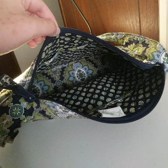 Vera Bradley purse - Picture 3 of 3