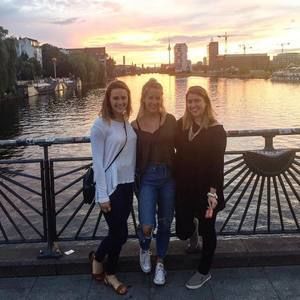 Meet your Posher, Kristina