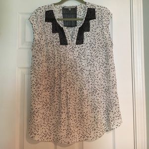 Daniel Rainn Maternity Top - Sz Small