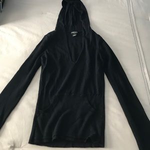 Guess Black stretchy hoodie. Runs small for a L