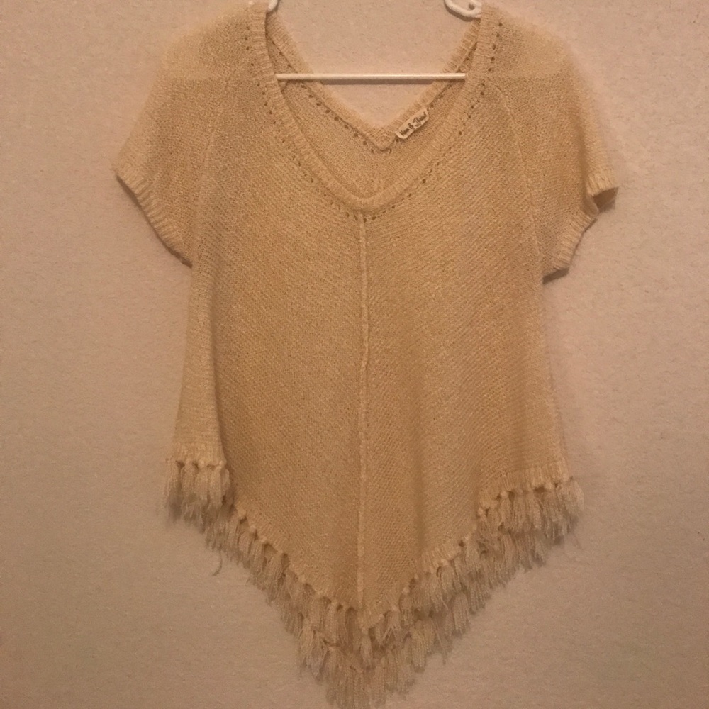 Fringe top
