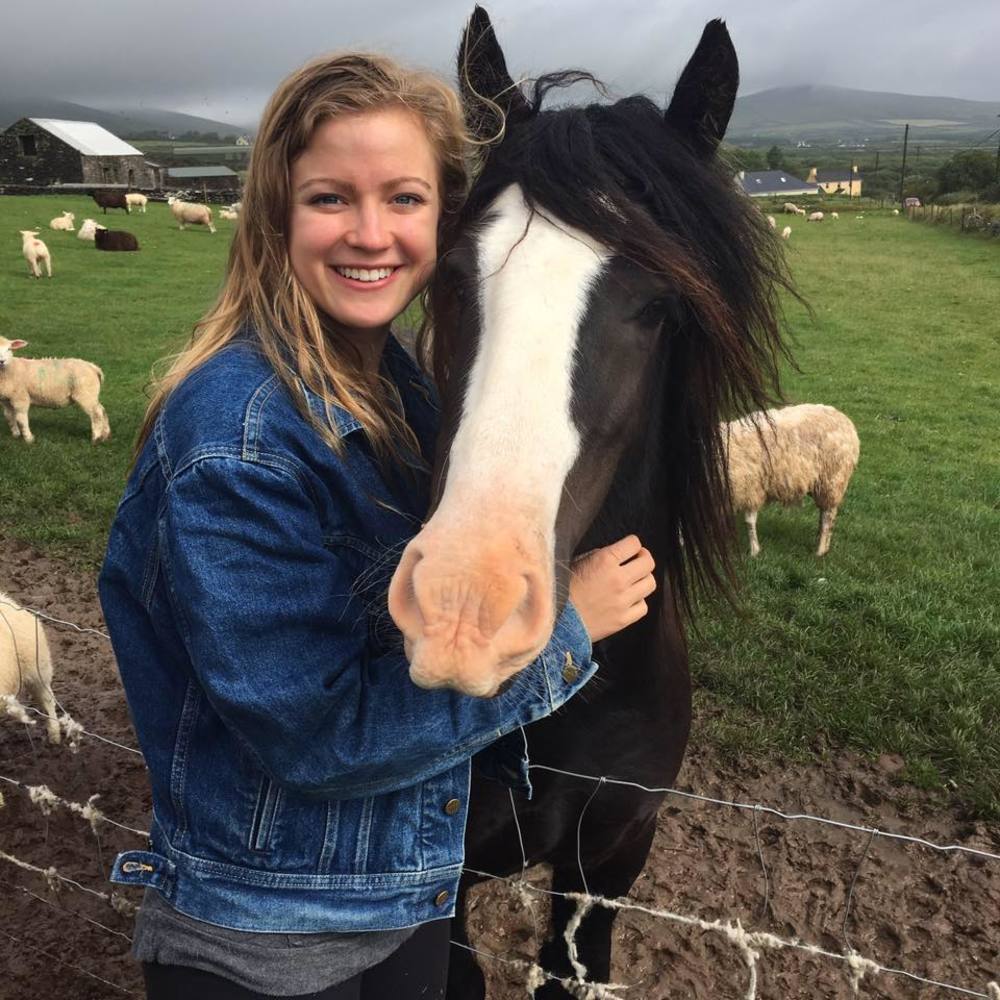 Meet your Posher, Emma