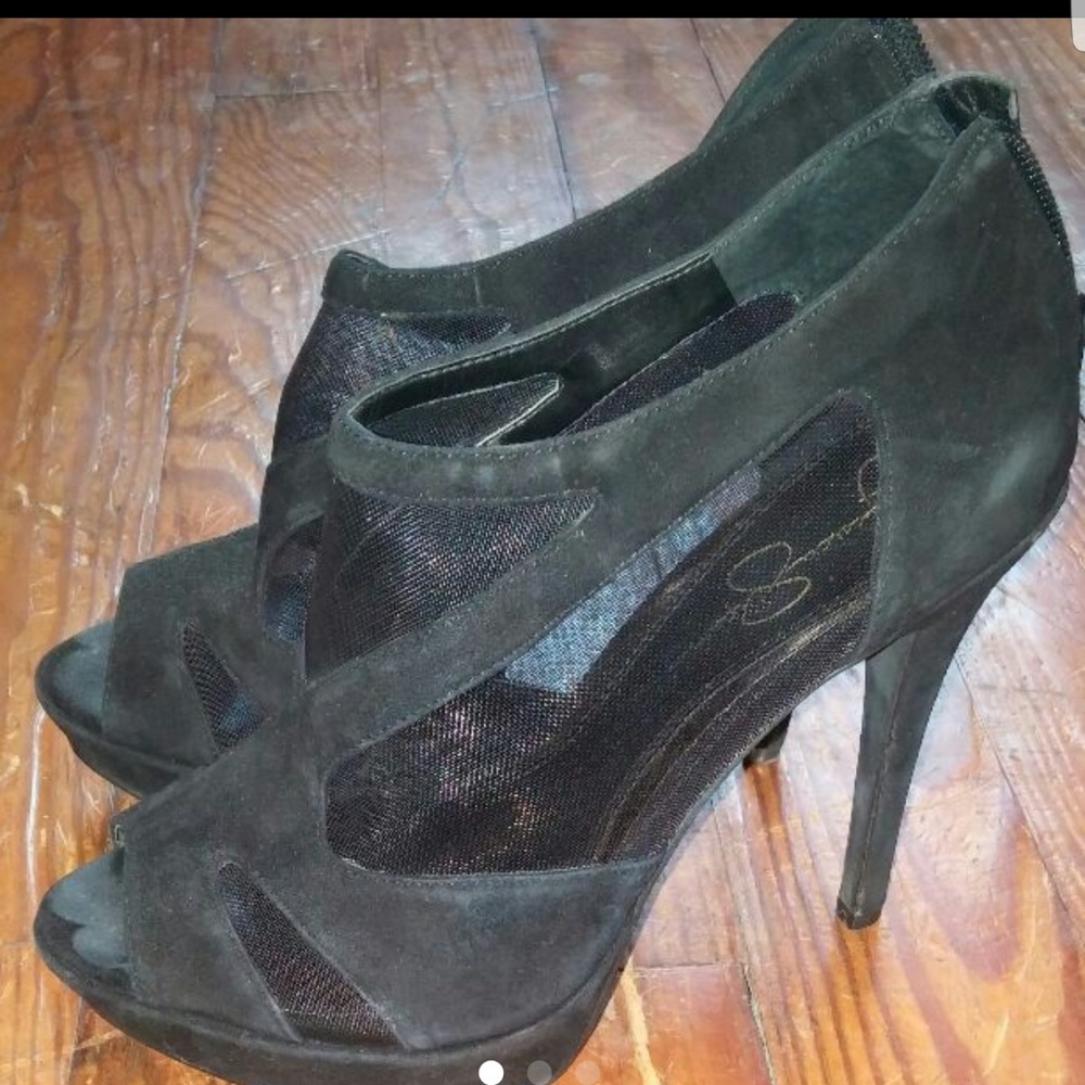 Size 9, Jessica Simpson, zip back stilletos