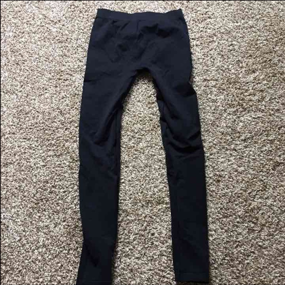 Black leggings