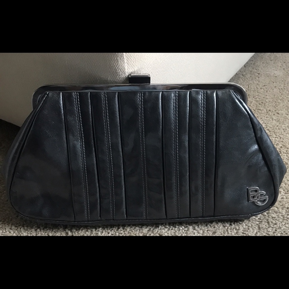 Bcbg clutch