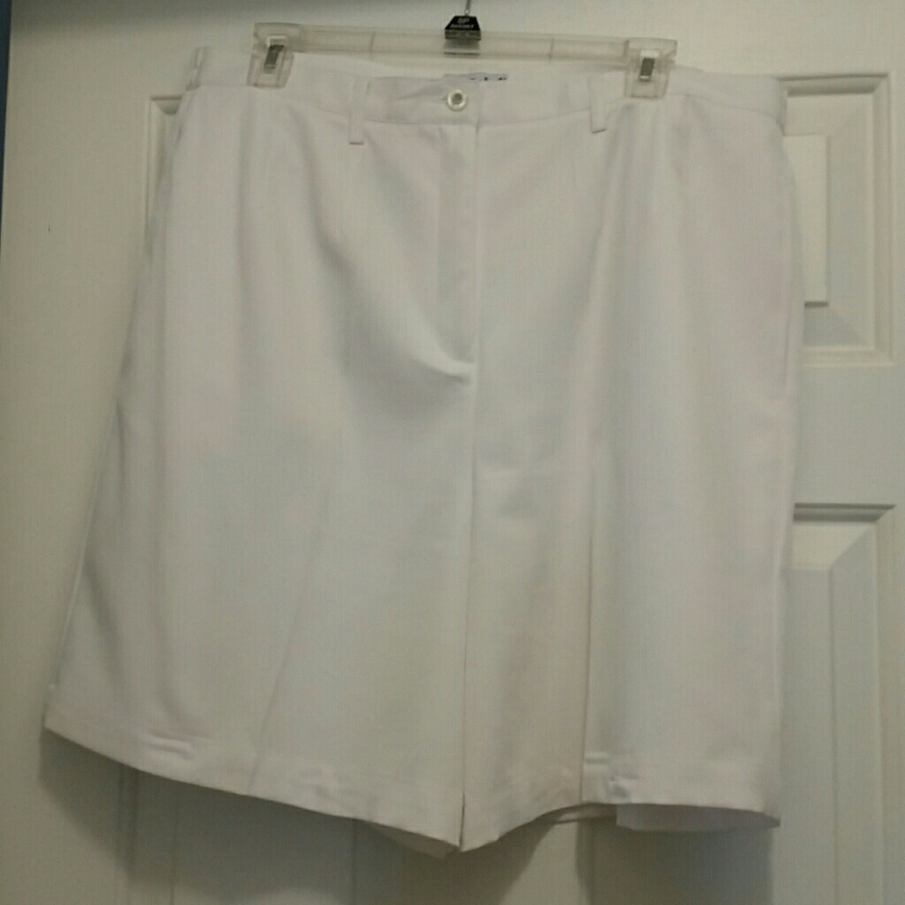 Cute Shorts size 16