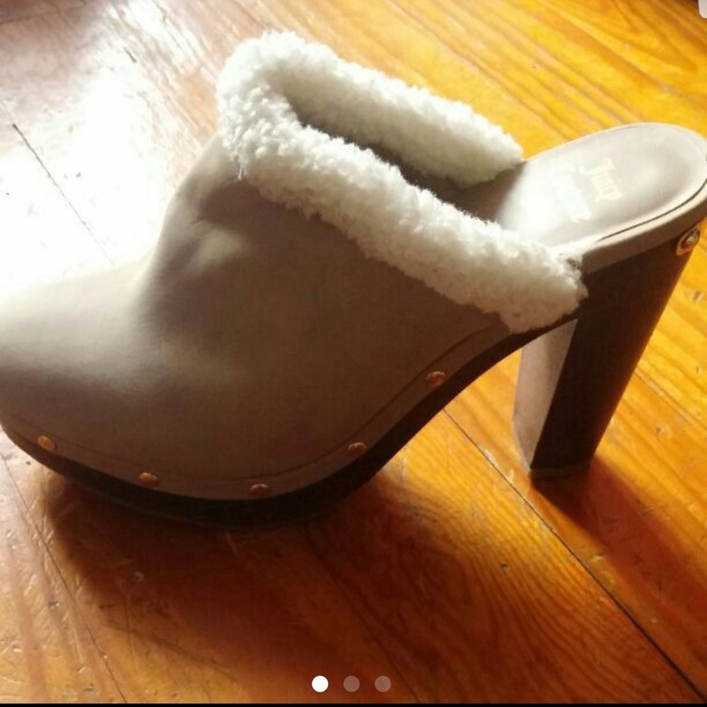 Juicy Couture heeled clogs size 10