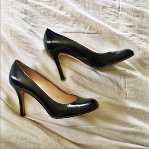 Kate Spade little black pumps