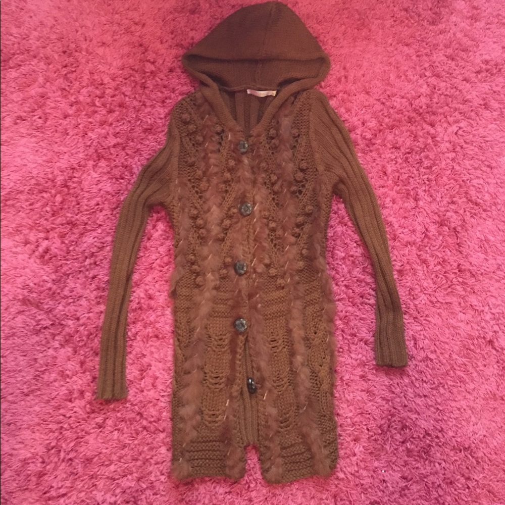 Brown Long, long sleeve sweater