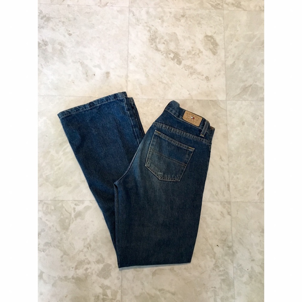 TOMMY JEANS 👖