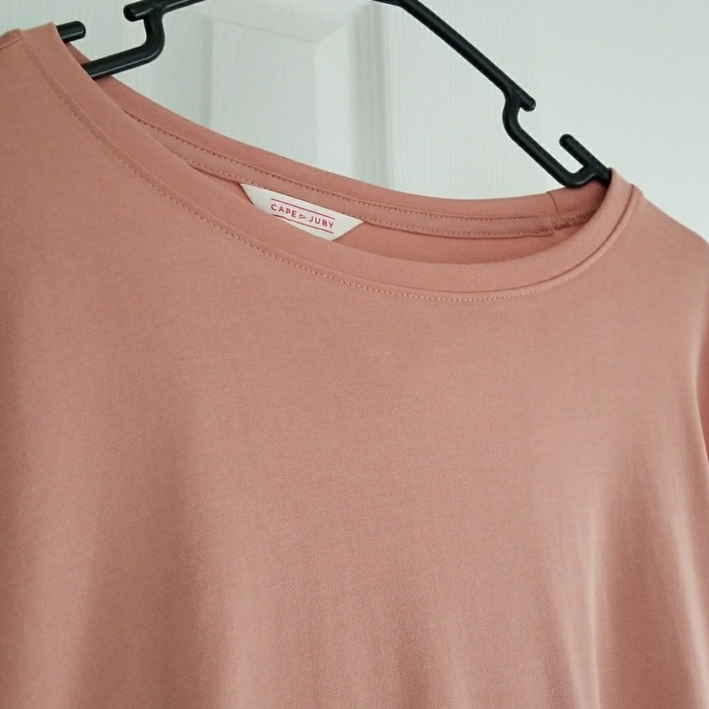 Juniors blouse with flared arms