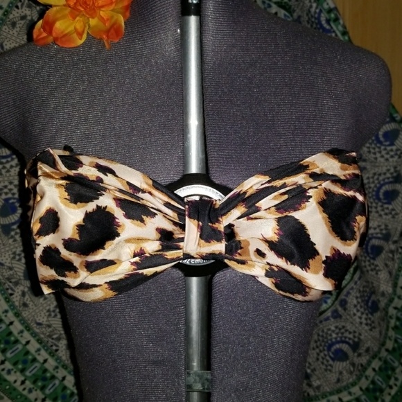 High Waist Bandeau Bow 🎀 Bikini - Picture 4 of 5